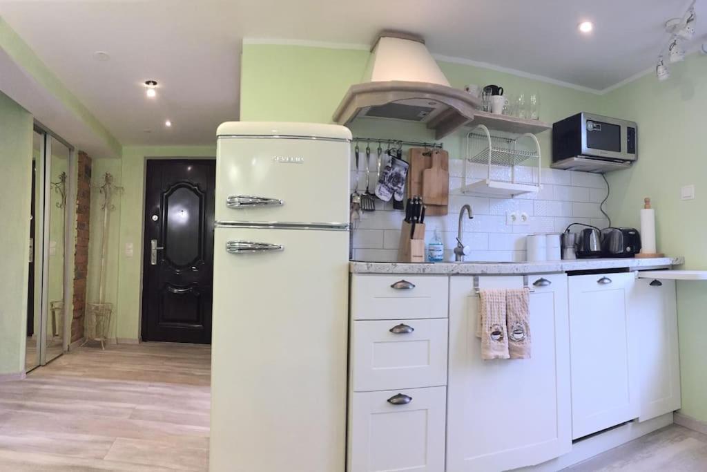 Prime 2Br/Ba Apt Next To Main Station & Olympic Center Liepāja Exterior foto